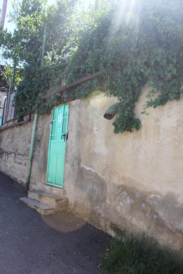 Nunua'S Bed And Breakfast Tbilisi Exterior photo