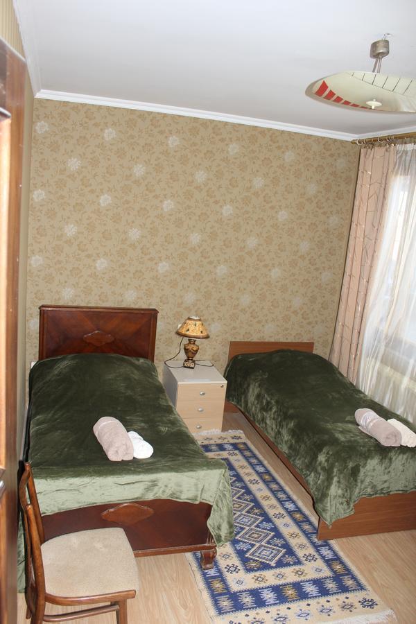 Nunua'S Bed And Breakfast Tbilisi Exterior photo